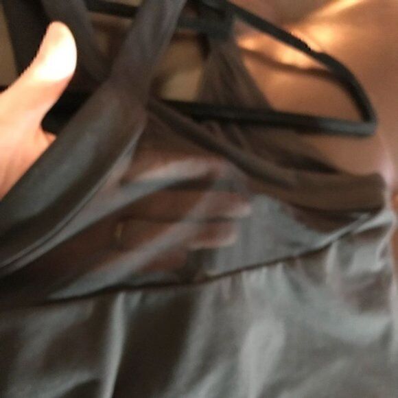 NWOT.Lucy workout multicolor top, build in bra. - Picture 4 of 9